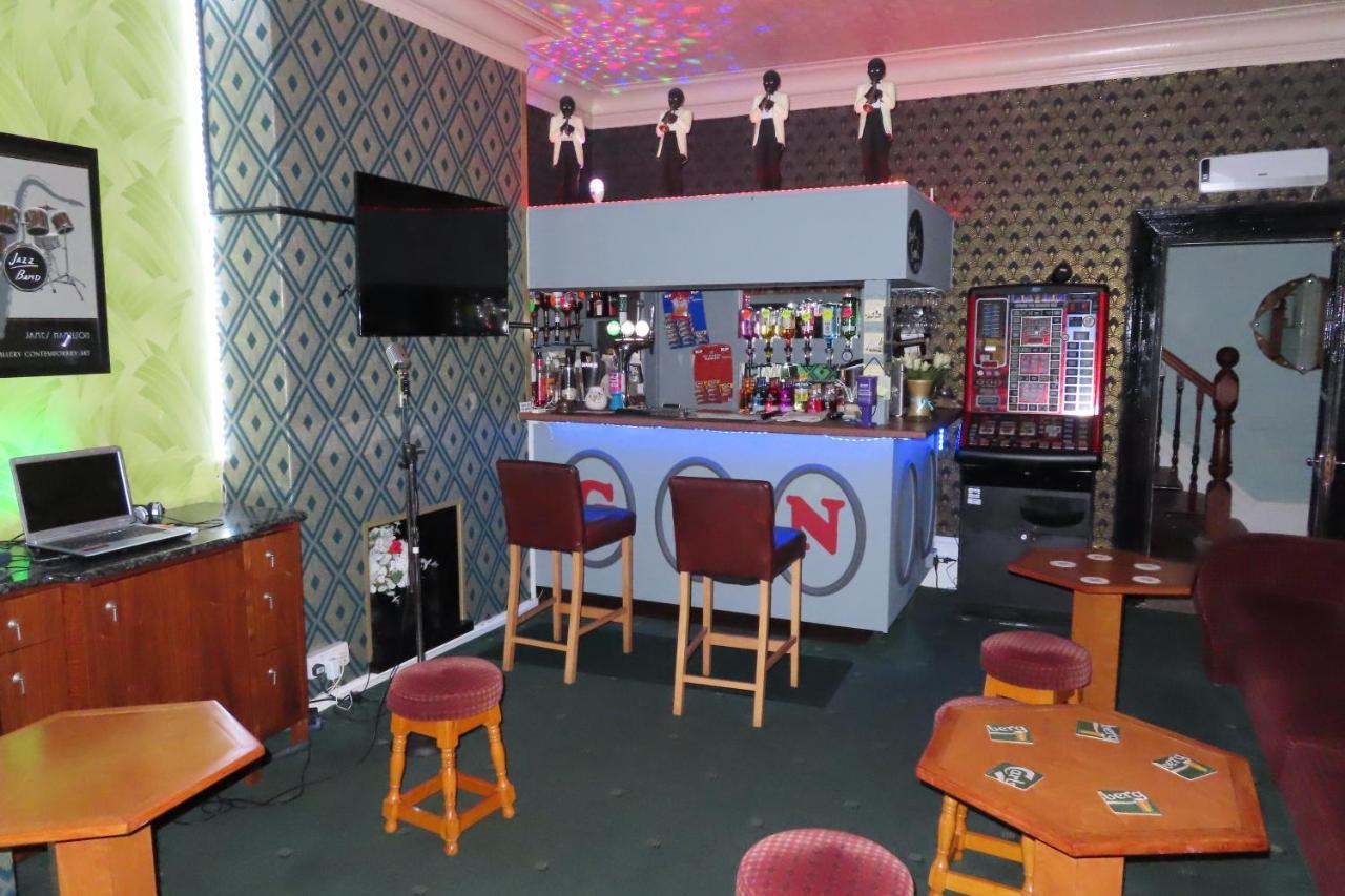 The Rowan Hotel — Photos 1